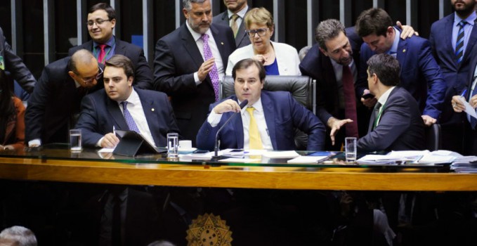 maia-camara-liberdade-economica-868x644